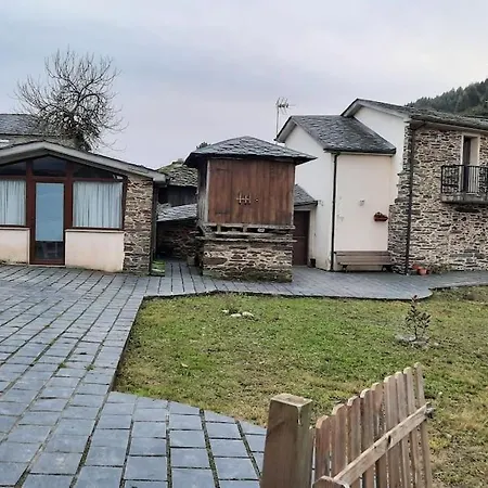 A Casa Do Val Lugo